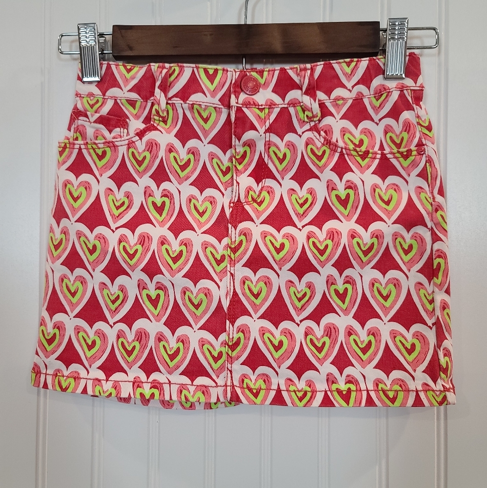 Girls Gymboree heart pattern skirt, Y6